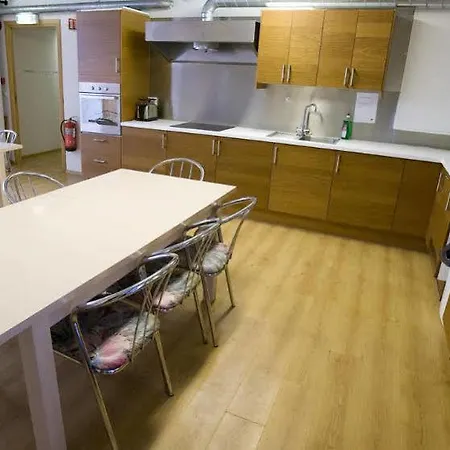 Capital-inn Hostel *